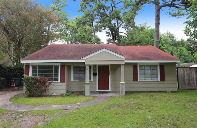 320 W 32nd Street - 320 West 32nd Street, Houston, TX 77018
