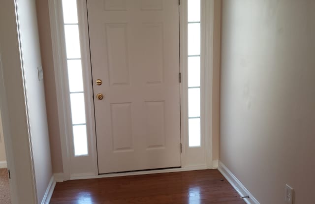 281 Bainbridge Cir Gallery 2