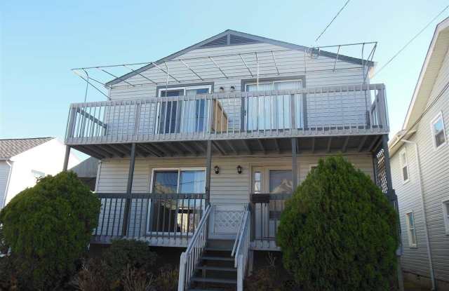 9720 Winchester Ave - 9720 Winchester Avenue, Margate City, NJ 08402