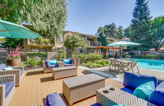 Villas Willow Glen Gallery 3