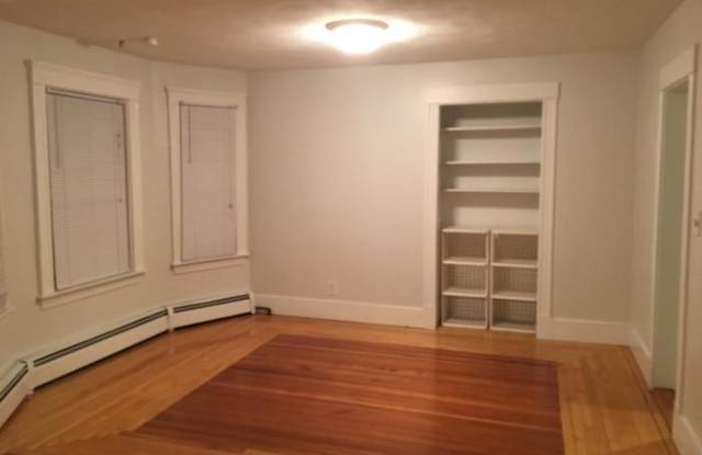 32 Maple Ave. Gallery 3
