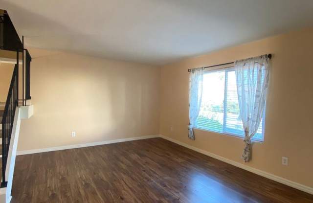 11909 Royal Rd Unit C Gallery 3