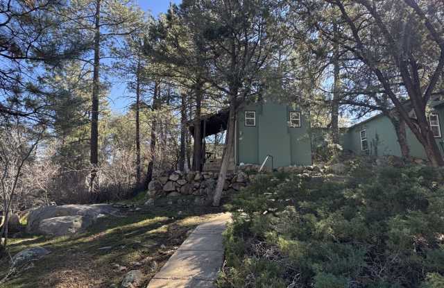 319 Pioneer Drive photos photos