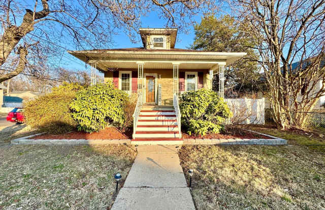 301 LINDERMAN AVENUE - 301 Linderman Avenue, Cherry Hill Mall, NJ 08002