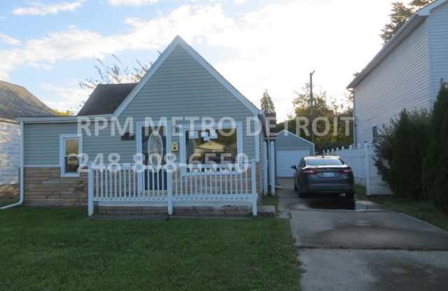 23176 Stewart Avenue Gallery 3