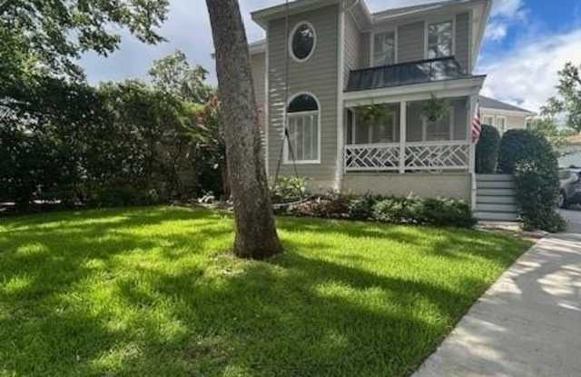 147 Harrison Pointe Drive photos photos