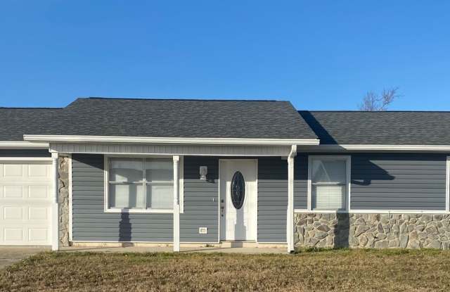 Cozy  Centrally Located 3Bed/2Ba in Lynn Haven! photos photos