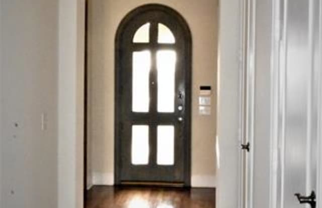 5637 Gleneagles Drive Gallery 2