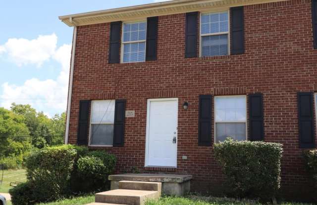 215 Elkchester Circle Gallery 3