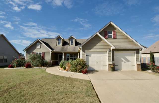 3 Bed 2 Bath Single Family Home in Convenient Location! photos photos