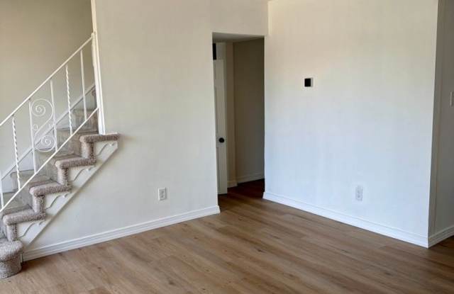 Welcome to Stones Throw! Gallery 4