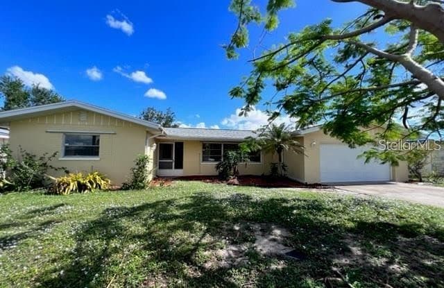 177 CARLISLE AVE NW - 177 Carlisle Avenue Northwest, Port Charlotte, FL 33952