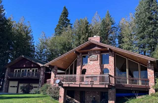 Custom Country Home With Spectacular Views-6 Miles From Town! photos photos