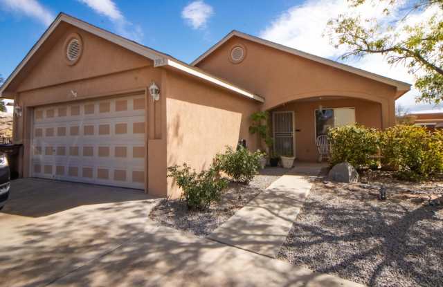 3913 Pearl Court Gallery 2