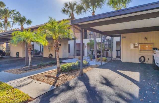 Beautiful Condo in Mission Lakes! Gallery 1