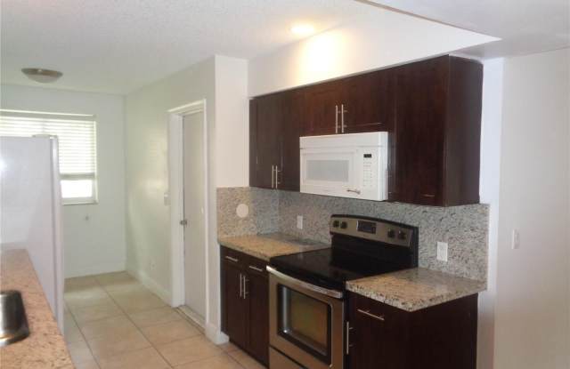 10939 W Broward Boulevard Gallery 4