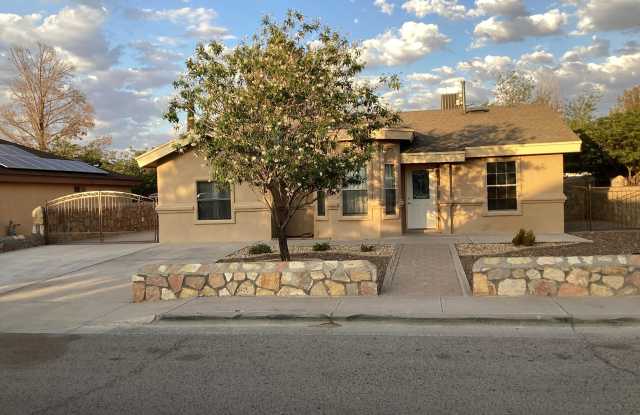 5793 Crest Drive photos photos