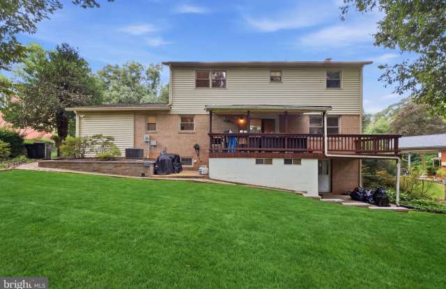 6605 GREY FOX Drive Gallery 4
