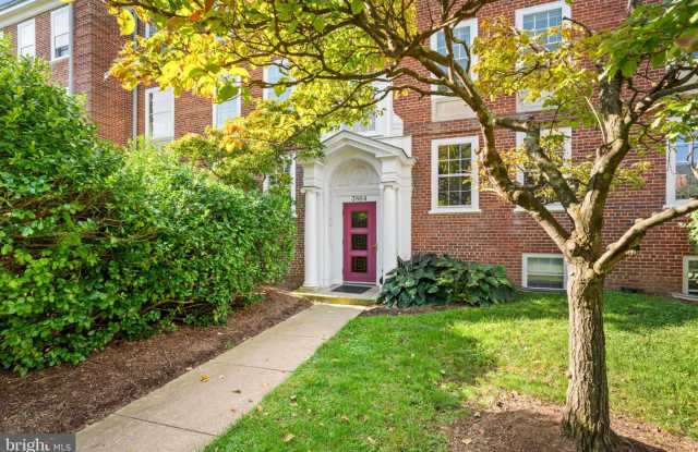 3864 PORTER Street NW Gallery 2