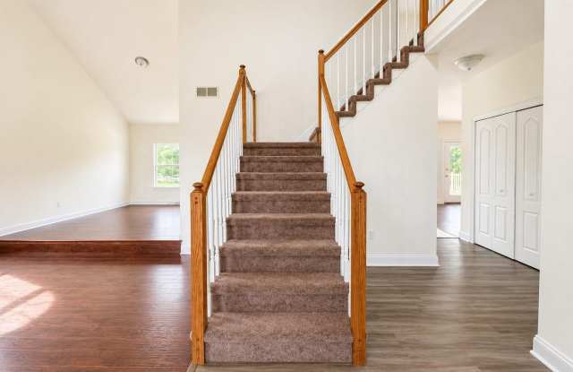1302 PONDEROSA Drive Gallery 4