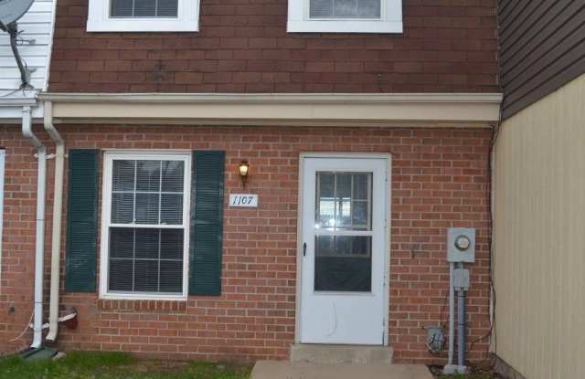 1107 PROVIDENCE Court Gallery 1