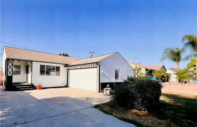 9013 Stoakes Avenue Gallery 2