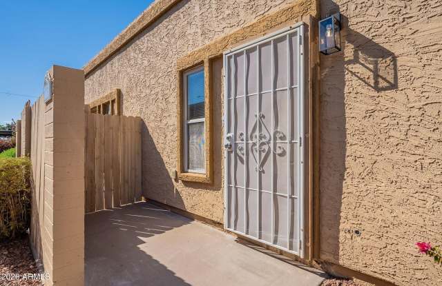 1331 E Pierson Street Gallery 4