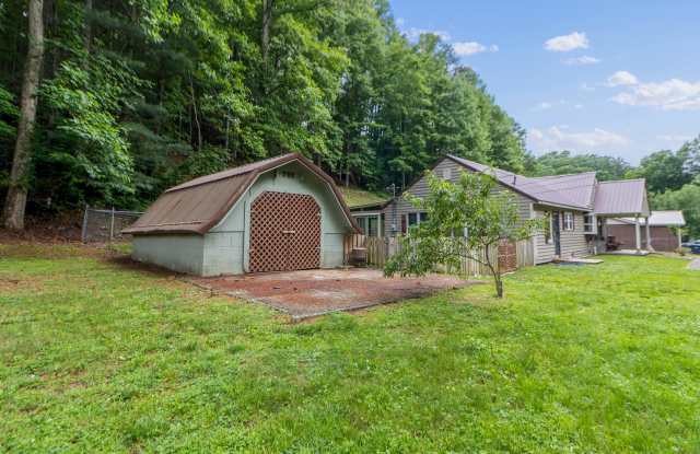 669 Whitaker Street photos photos
