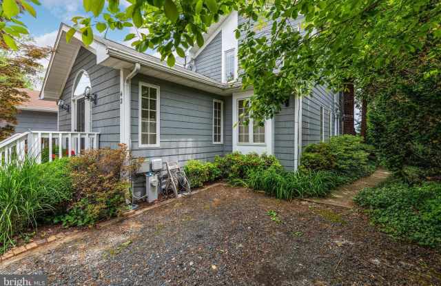 42 SHORE WALK RD Gallery 4
