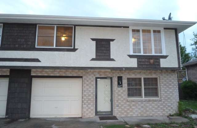 Olathe half duplex 3 Bedroom/2 bath/2 Living areas! photos photos Olathe half duplex 3 Bedroom/2 bath/2 Living areas! photos photos