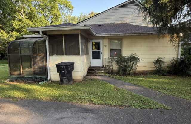 727 West St. photos photos