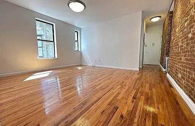 160 West 118th Street Gallery 4
