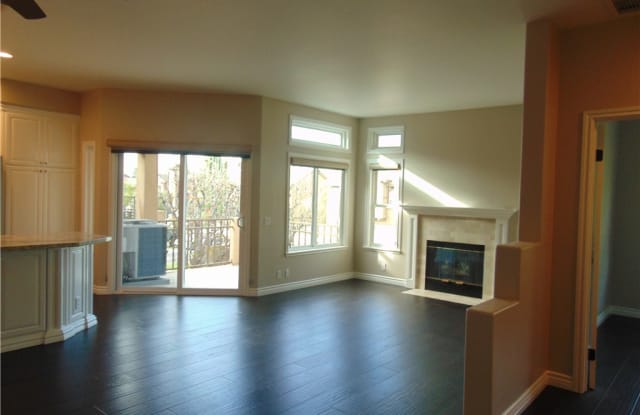 1218 S Country Glen Way - 1218 South Country Glen Way, Anaheim, CA 92808