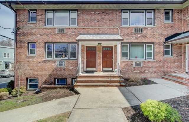 741 Bloomfield Ave - 741 Bloomfield Avenue, Verona, NJ 07044