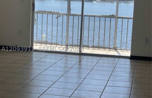 3010 Marcos Dr Gallery 2