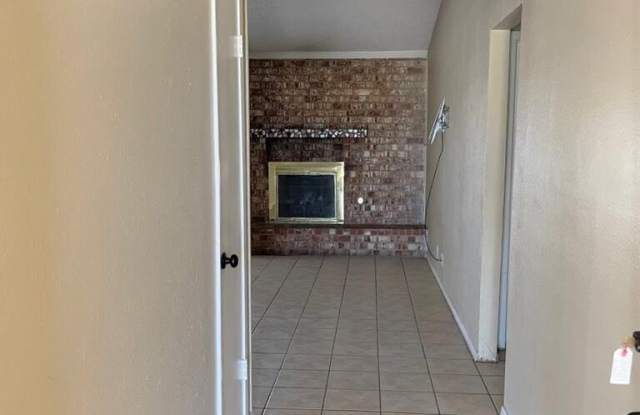 4805 Ric Dr Gallery 2