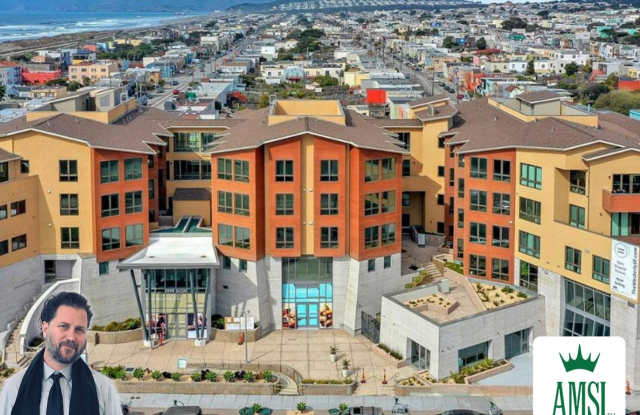 Live at the beach! Modern 2 bedroom 2 bath condo blocks from the beach w/parking and washer/dryer in unit! photos photos