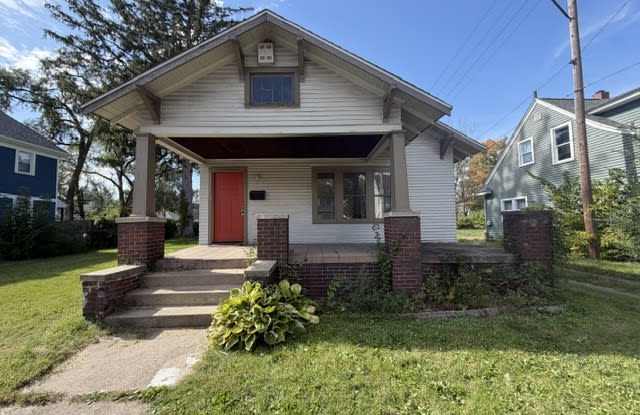1017 Sherman Avenue Gallery 1