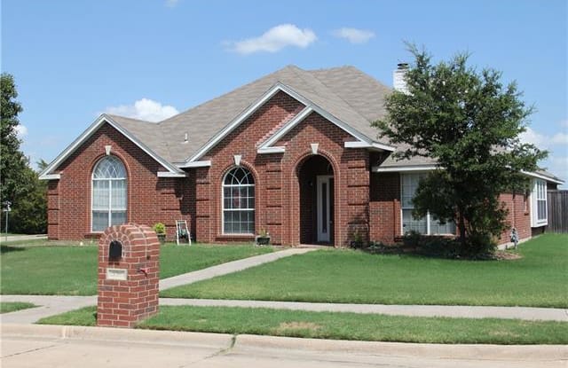 536 Vasey Oak Drive - 536 Vasey Oak Drive, Keller, TX 76248