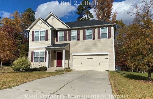 Room in 4 Bedroom Home at Fanning Way photos photos