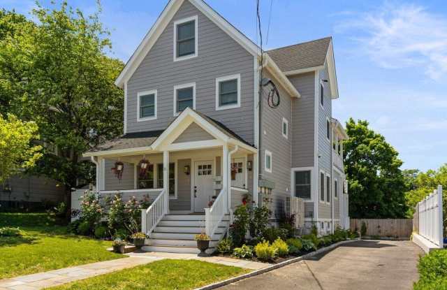 11 Quintard Avenue photos photos