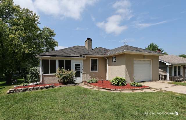 16 S Lake Avenue photos photos
