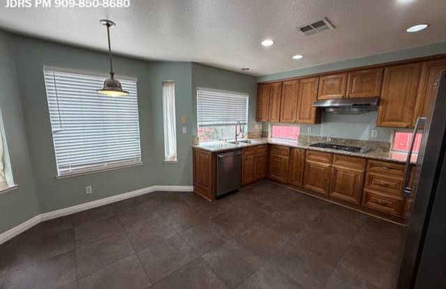 West Covina 4 Bedroom Home Gallery 4