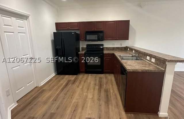 1985 Marsh Harbor Dr Gallery 2