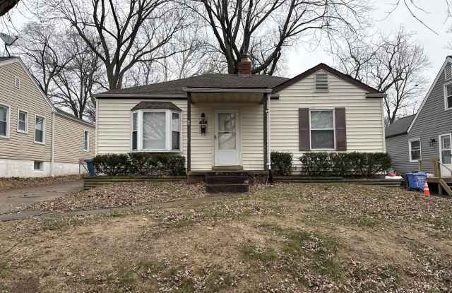 414 Superior Dr photos photos