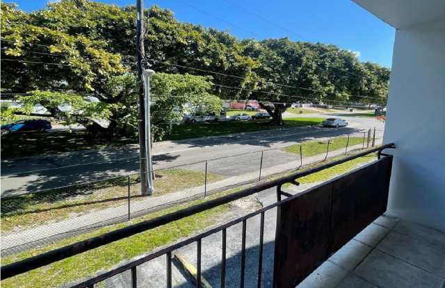 13685 Northeast 10th Avenue photos photos