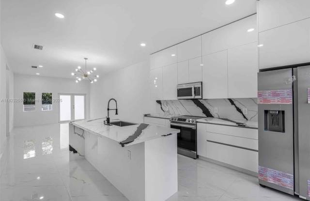 2419 Northwest 97th Street photos photos