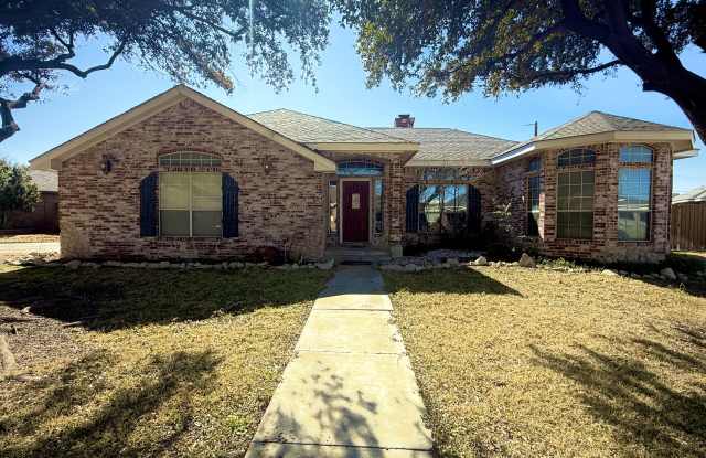 3611 Springmont Drive - 1 - 3611 Springmont Drive, Midland, TX 79707
