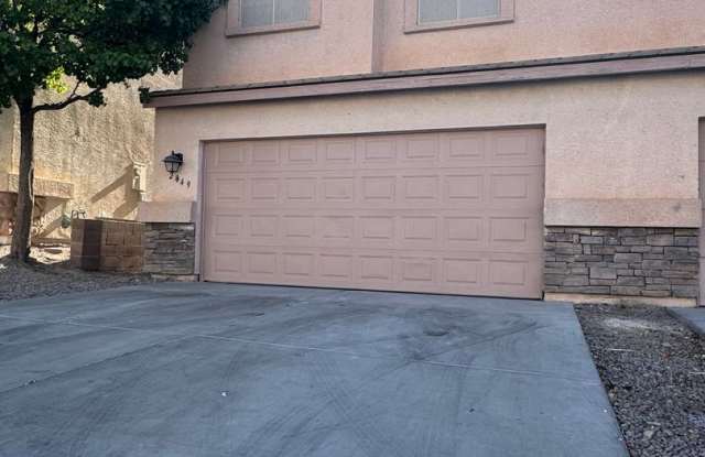Nice, upgraded Town Home 3br, 3bath, 2cg. photos photos