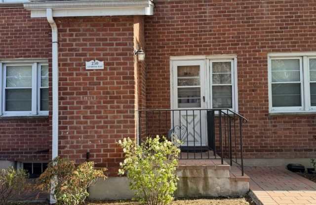 250 Glenbrook Road photos photos